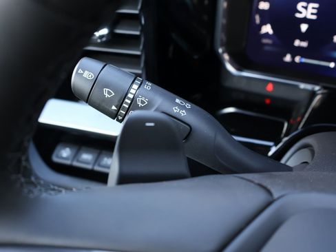 New 2026 Chevrolet Silverado 1500 ZR2 image 17