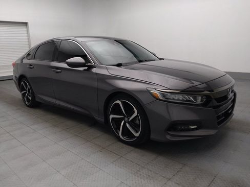 Used 2018 Honda Accord Sport image 11