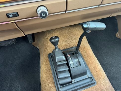 Used 1986 Ford Bronco II 4WD image 18