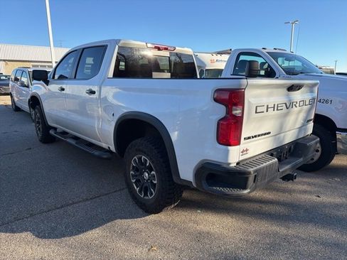 Used 2024 Chevrolet Silverado 1500 ZR2 w/ Technology Package image 6