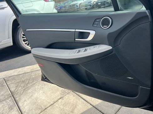 Certified 2023 Hyundai Sonata Limited image 18