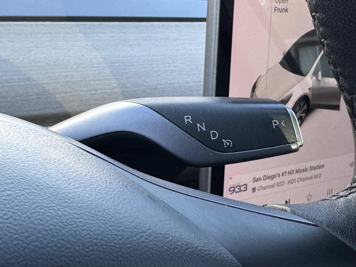 Used 2021 Tesla Model Y Long Range AWD/4WD image 33