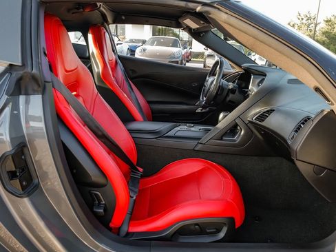 Used 2016 Chevrolet Corvette Stingray Coupe image 46