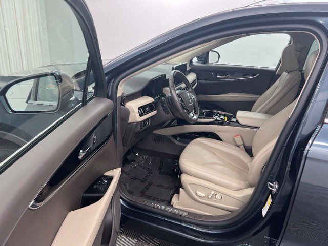Certified 2023 Lincoln Nautilus Reserve AWD/4WD image 12