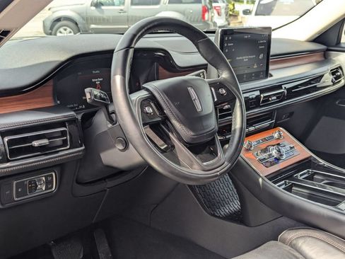 Used 2020 Lincoln Aviator Reserve w/ Equipment Group 202A AWD/4WD image 9