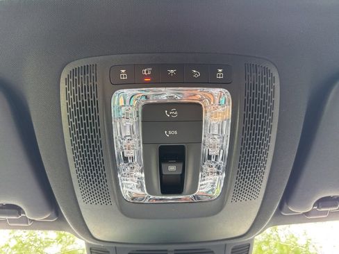 Certified 2025 Mercedes-Benz GLS 450 4MATIC image 28