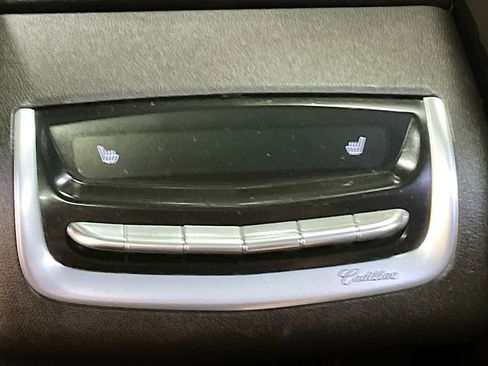 Used 2023 Cadillac XT6 Sport w/ Technology Package image 27