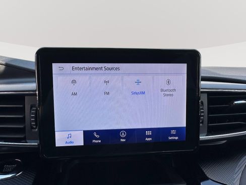 Used 2023 Ford Explorer ST-Line AWD/4WD image 9