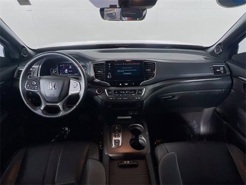 Used 2023 Honda Passport TrailSport image 27