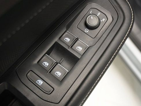 Used 2024 Volkswagen Atlas SEL Premium R-Line AWD/4WD image 24