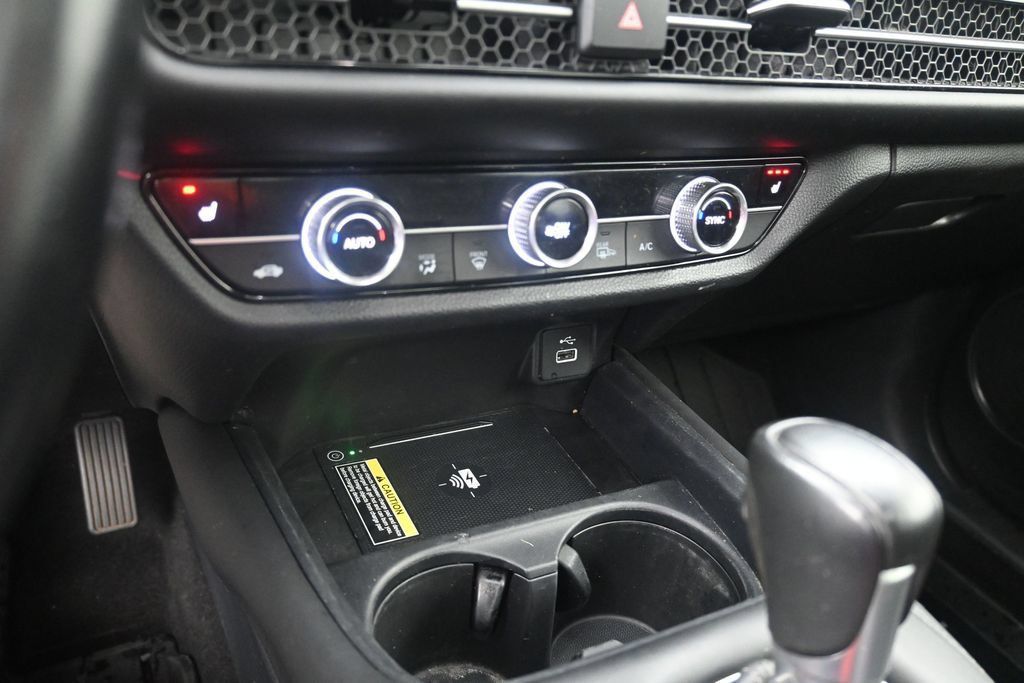 Used 2025 Honda HR-V EX-L image 25