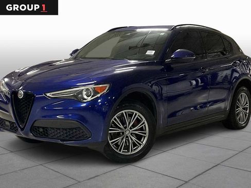 Used 2022 Alfa Romeo Stelvio Sprint image 1