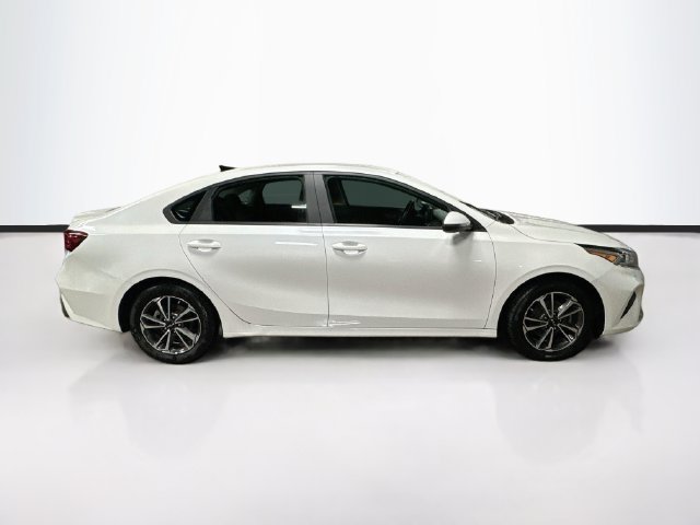 Certified 2024 Kia Forte LXS w/ LXS Technology Package FWD image 8