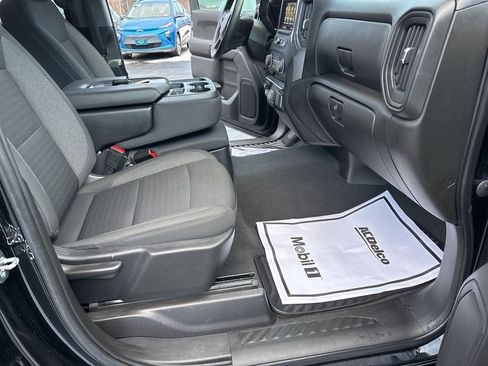 Certified 2023 Chevrolet Silverado 1500 Custom AWD/4WD image 37