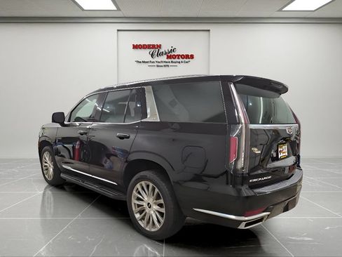 Used 2022 Cadillac Escalade Premium Luxury AWD/4WD image 5