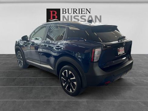 New 2026 Nissan Kicks SV w/ SV Premium Package AWD/4WD image 3