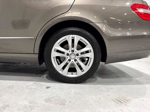 Used 2011 Mercedes-Benz E 350 Sedan image 67