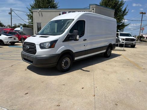 Used 2018 Ford Transit 250 148 Medium Roof RWD image 1