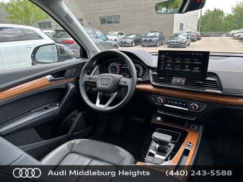 Used 2023 Audi Q5 2.0T Premium Plus w/ Premium Plus Package AWD/4WD image 29