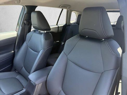 Certified 2026 Toyota Corolla Cross XLE FWD image 16