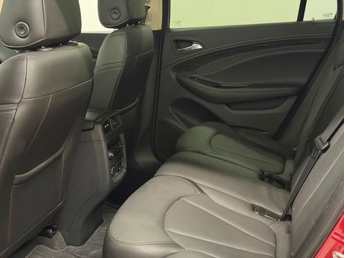 Used 2017 Buick Envision Premium image 25