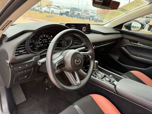 Used 2025 MAZDA MAZDA3 s image 12