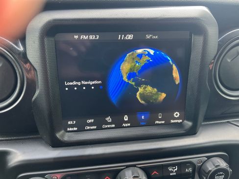 Used 2021 Jeep Wrangler Unlimited Sport image 22