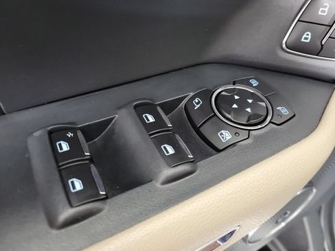 Used 2022 Ford Expedition Limited AWD/4WD image 19
