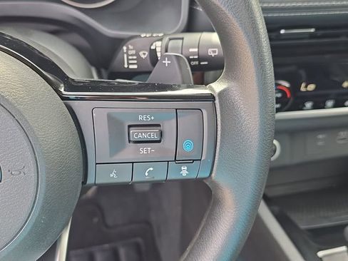 Certified 2023 Nissan Rogue SV AWD/4WD image 32