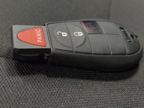 Used 2021 Jeep Cherokee Latitude AWD/4WD image 32