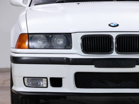 Used 1996 BMW M3 Coupe image 10