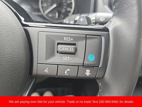Used 2023 Nissan Rogue SL AWD/4WD image 17