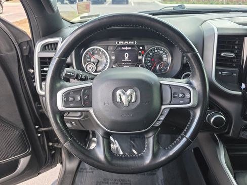 Used 2021 RAM 1500 Big Horn image 25