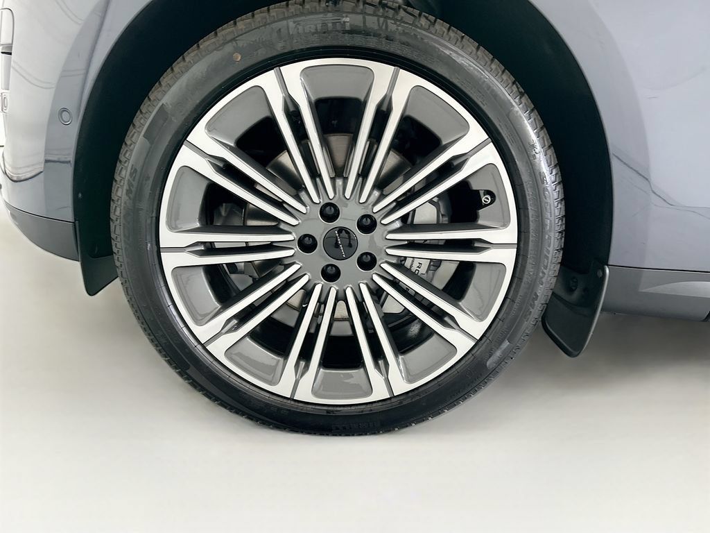 New 2026 Land Rover Range Rover Sport SE AWD/4WD image 29