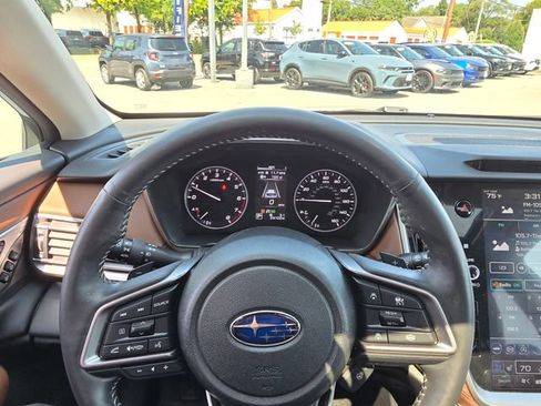 Used 2024 Subaru Outback Touring XT AWD/4WD image 12