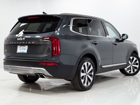 Used 2022 Kia Telluride S AWD/4WD image 32