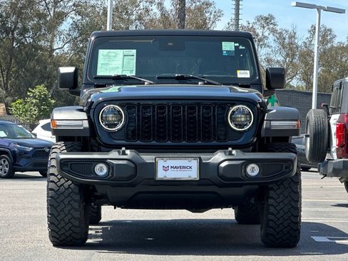 Used 2024 Jeep Wrangler Unlimited Sport AWD/4WD image 7