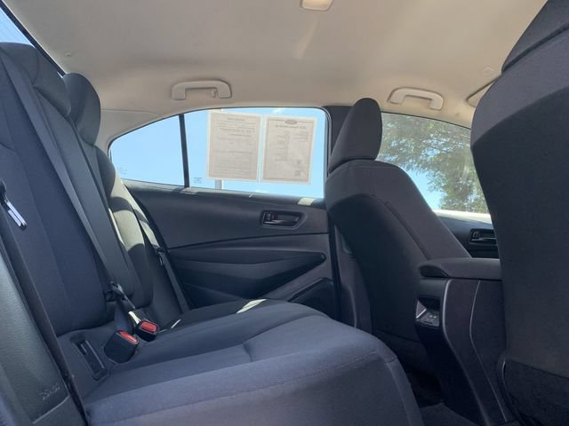 Used 2025 Toyota Corolla LE FWD image 34