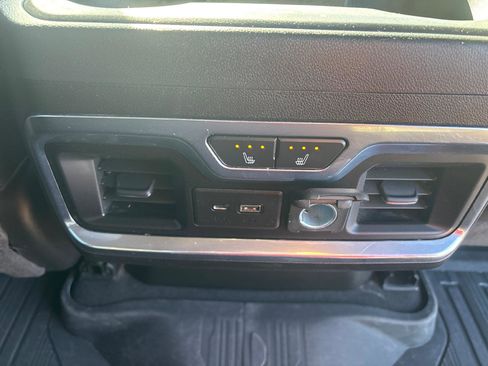 Used 2021 GMC Sierra 2500 Denali w/ Denali Ultimate Package image 39