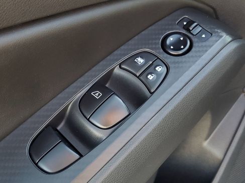 Used 2022 Nissan Altima 2.5 SV image 11