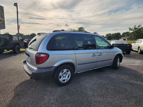 Used 2001 Dodge Caravan SE FWD image 5