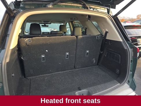 Used 2024 Nissan Pathfinder SL w/ Black Appearance Package image 22