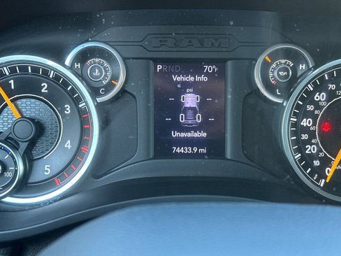 Used 2020 RAM 2500 Big Horn image 28