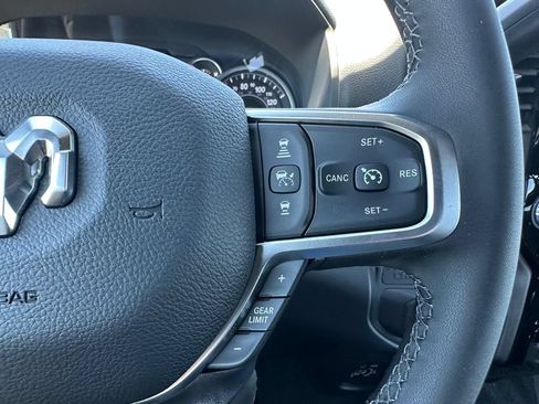 New 2026 RAM 3500 Big Horn AWD/4WD image 22