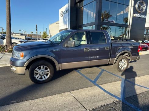 Used 2004 Ford F150 Lariat RWD image 5