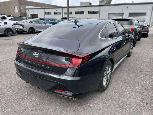 Used 2023 Hyundai Sonata SEL w/ Cargo Package FWD image 2