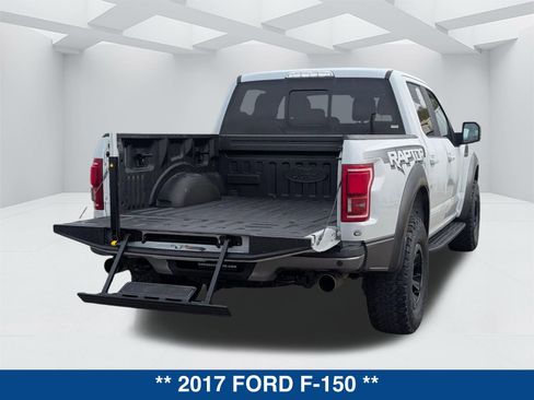 Used 2017 Ford F150 Raptor w/ Equipment Group 802A Luxury image 13