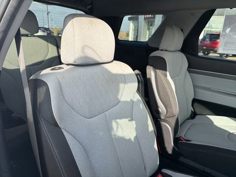 Used 2021 Hyundai Palisade SEL w/ Convenience Package image 5