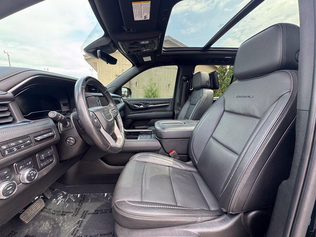 Used 2023 GMC Yukon Denali w/ Denali Reserve Package AWD/4WD image 19
