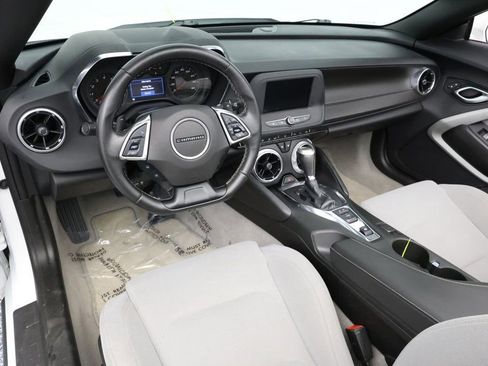 Used 2023 Chevrolet Camaro LT image 10